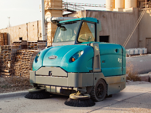 不同工廠車間如何選擇掃地機(jī)？
