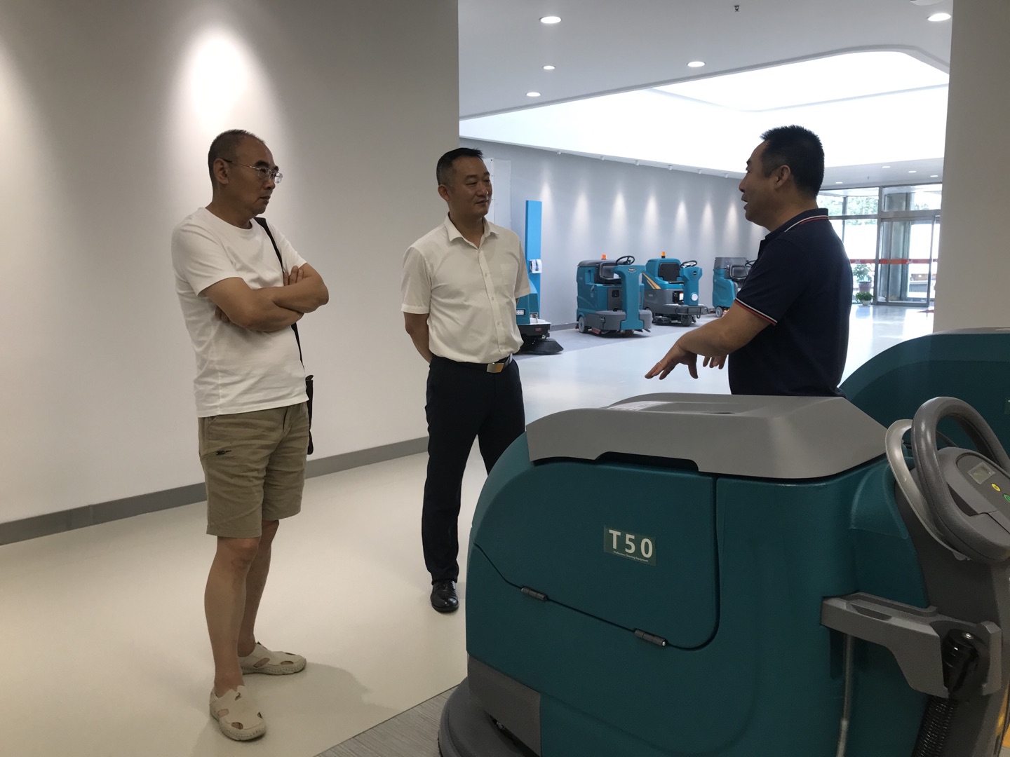 一款好的工廠洗地機，讓您的勞動力更高效