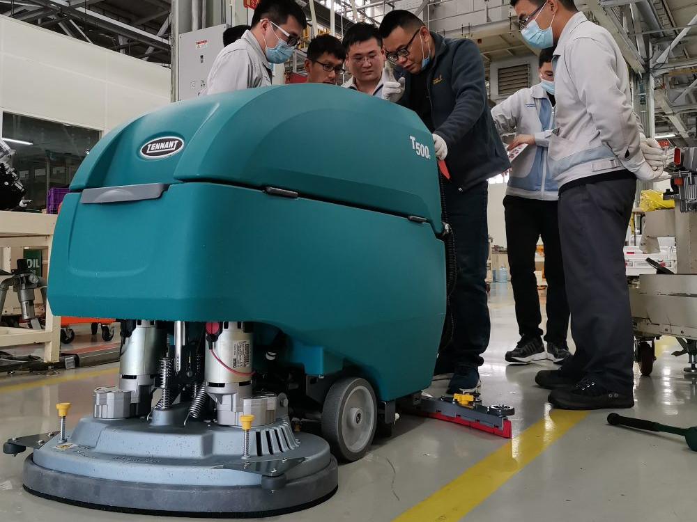 工廠選購洗地機(jī)的關(guān)鍵點(diǎn)，都在這里了！