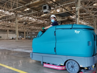 地下停車場(chǎng)應(yīng)該怎樣選擇洗地機(jī)？