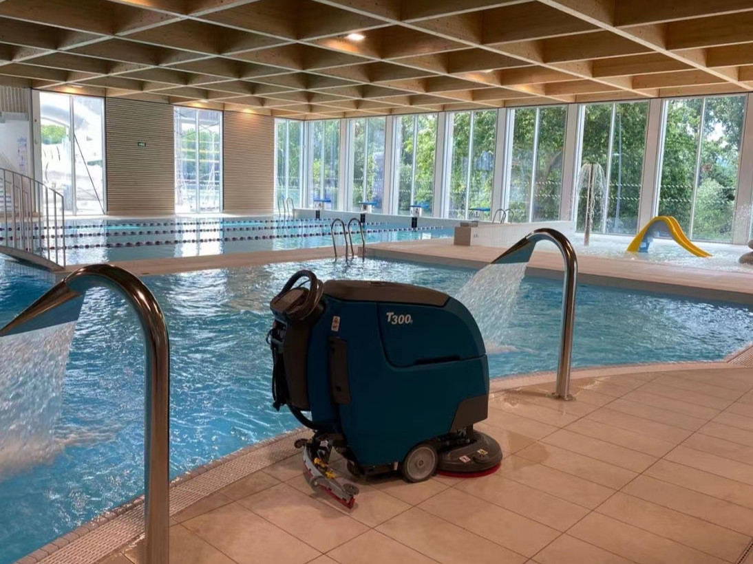 工業(yè)洗地機(jī)和商業(yè)洗地機(jī)選擇上有什么不同呢？