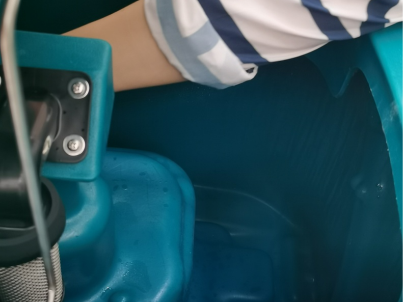 洗地機(jī)污水箱如何清洗？