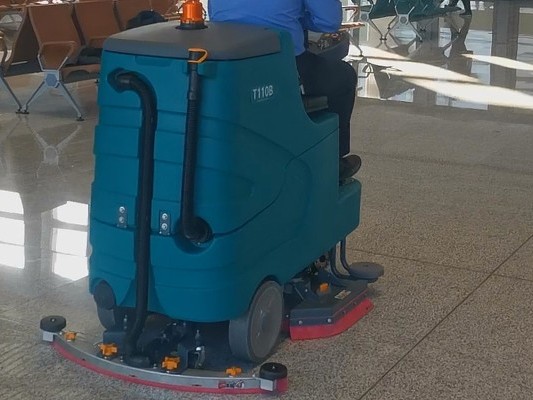 坦力洗地機(jī)：工業(yè)清潔界的 “長壽星”，售后還超貼心！