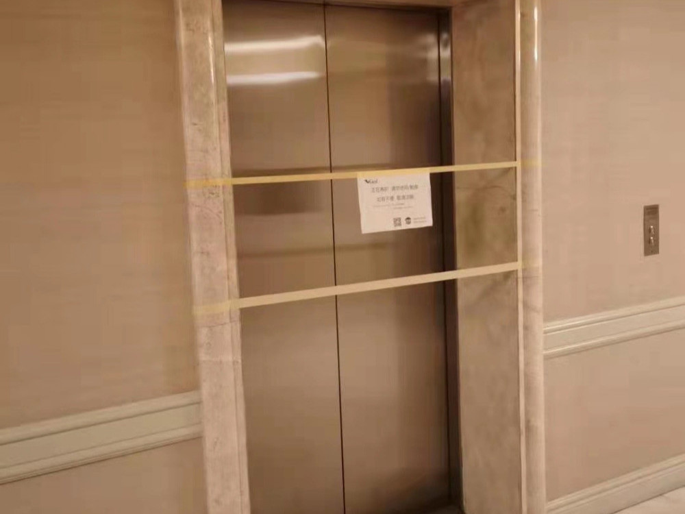 電梯消毒遭腐蝕，如何才能避免？