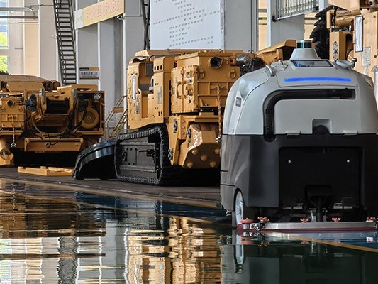 坦力工業(yè)自動(dòng)清潔機(jī)器人：嘿，清潔生產(chǎn)的超棒搭子！