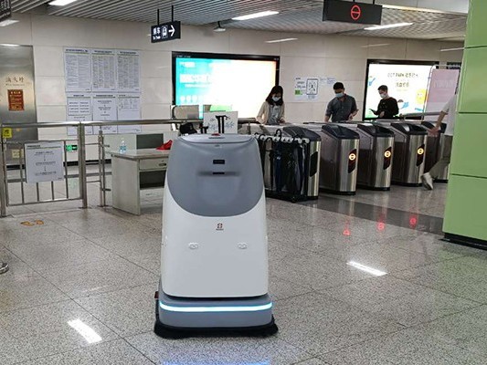 坦力工業(yè)智能清掃機(jī)器人：如何節(jié)省人工成本？