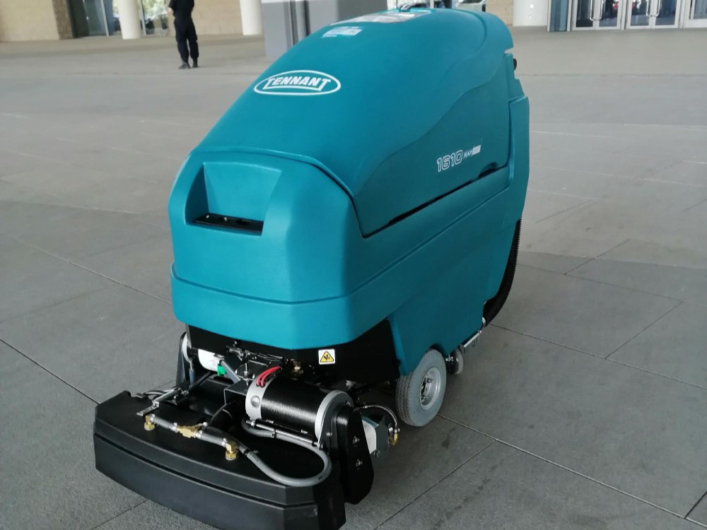 地鐵站還在用傳統(tǒng)人工清潔？那就OUT了！