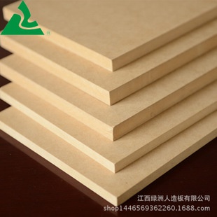 江西綠洲全松剝皮中纖板異型規(guī)格4x12尺(9、12、15、18mm)E1